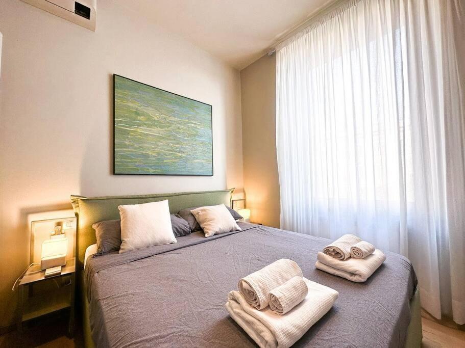 Overlooking The Porto Antico Of Genoa Apartment Bagian luar foto